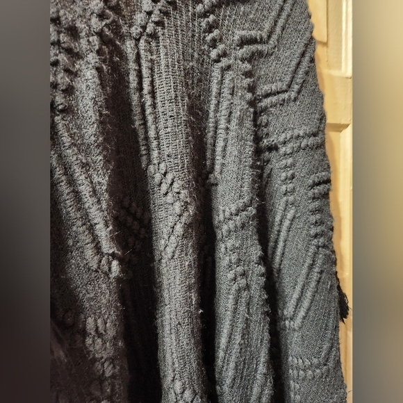 Wrangler Fridge Knit Black Poncho Shrug Small/Medium - Picture 5 of 7